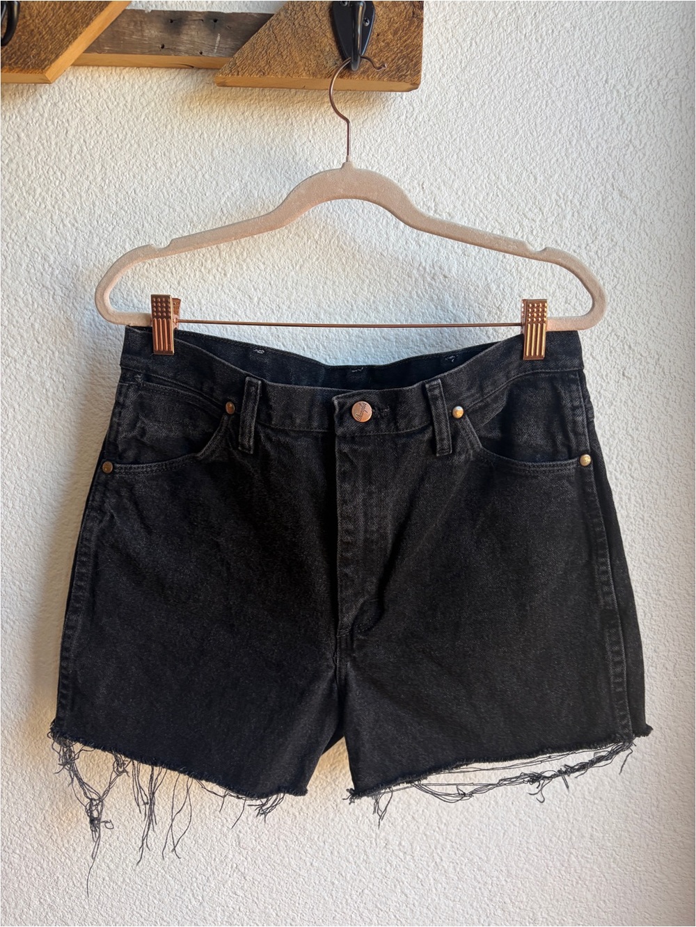 Wrangler Black Cut Off Raw Hem Shorts - Picture 4 of 5